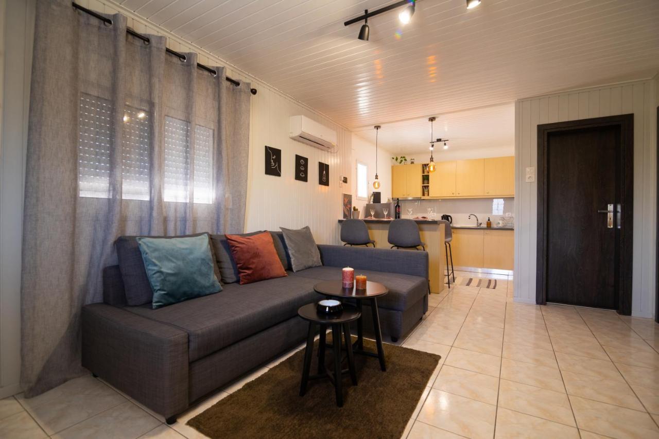 Oceanus Summer House Σαλαμίνα Εξωτερικό φωτογραφία